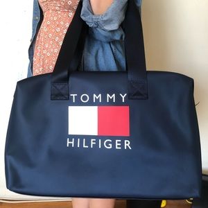 Tommy Hilfiger Weekender Duffel